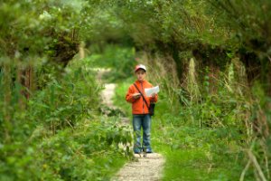 Atilla coordineert de wandeling